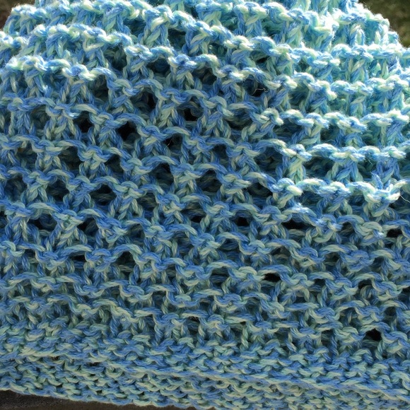 Tulip Glass Hat - Picture 4 of 4